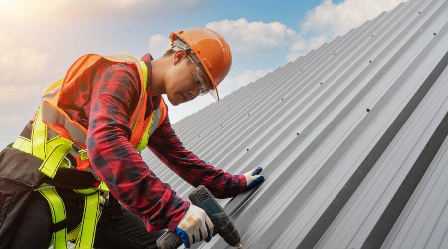 Professional metal roof installation in Maricao, PR